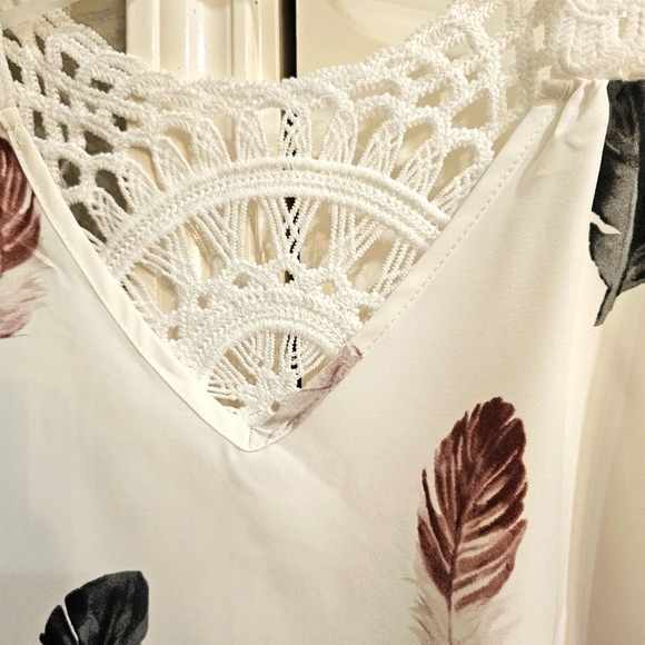 NEW Silky Tank w Crotchet Back 4XL Leaf Design - Picture 3 of 10